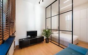 Palace Of Culture Loft Apartment